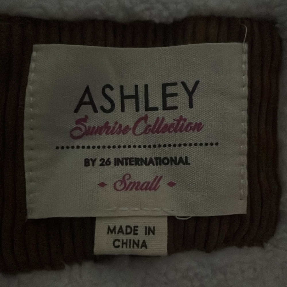 fuzzy jacket - Picture 2 of 3